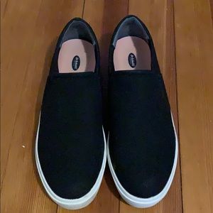 Dr. Scholl’s slide on sneaker